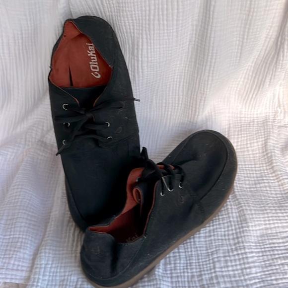 Olukai Mens Size 10 - sample - Picture 1 of 5